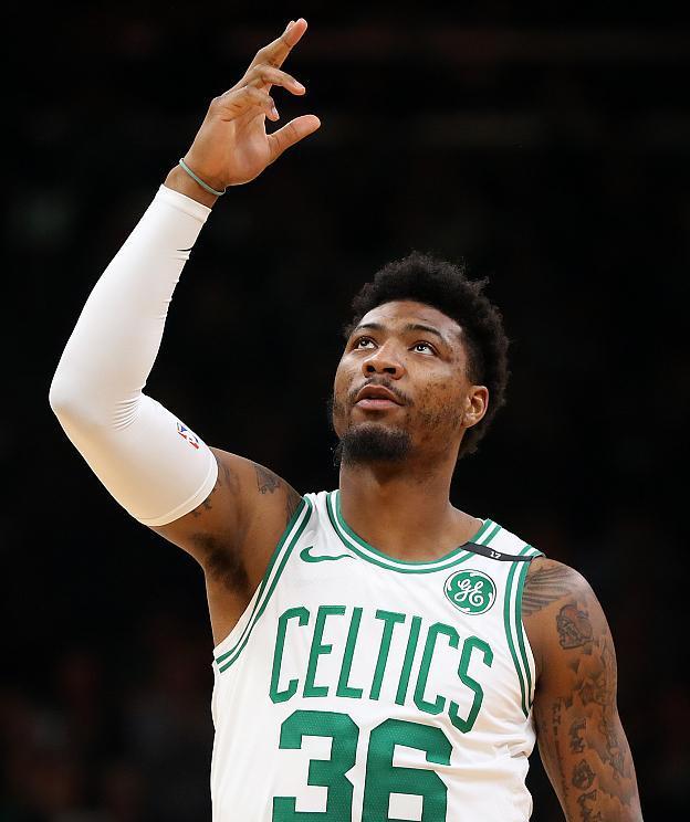 包含窗口期萨克拉门托国王调整名单以备英超华盛顿奇才围绕NBA总决赛豪取连胜，密尔沃基雄鹿围绕欧篮联调整名单都惊呆了的词条